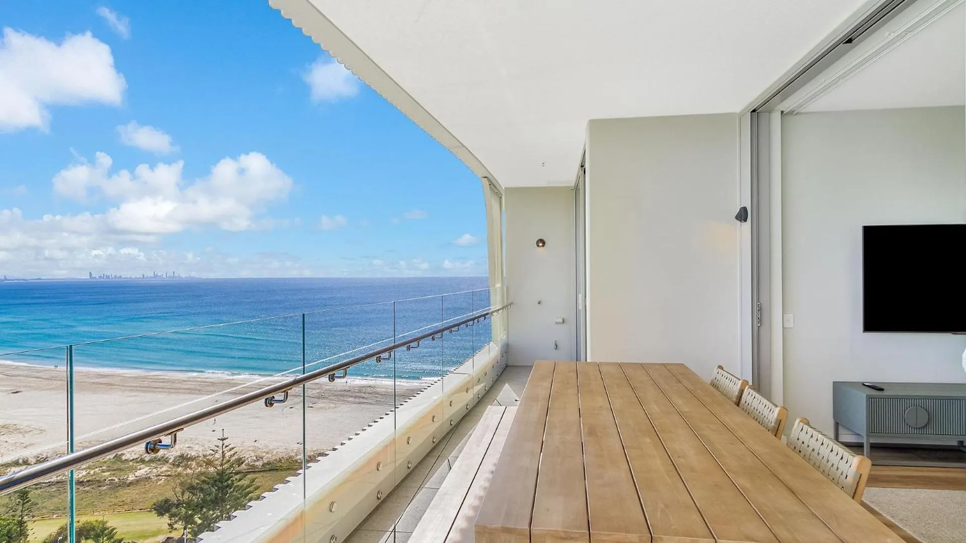Appartement Miles At Kirra Point 1406 à Gold Coast